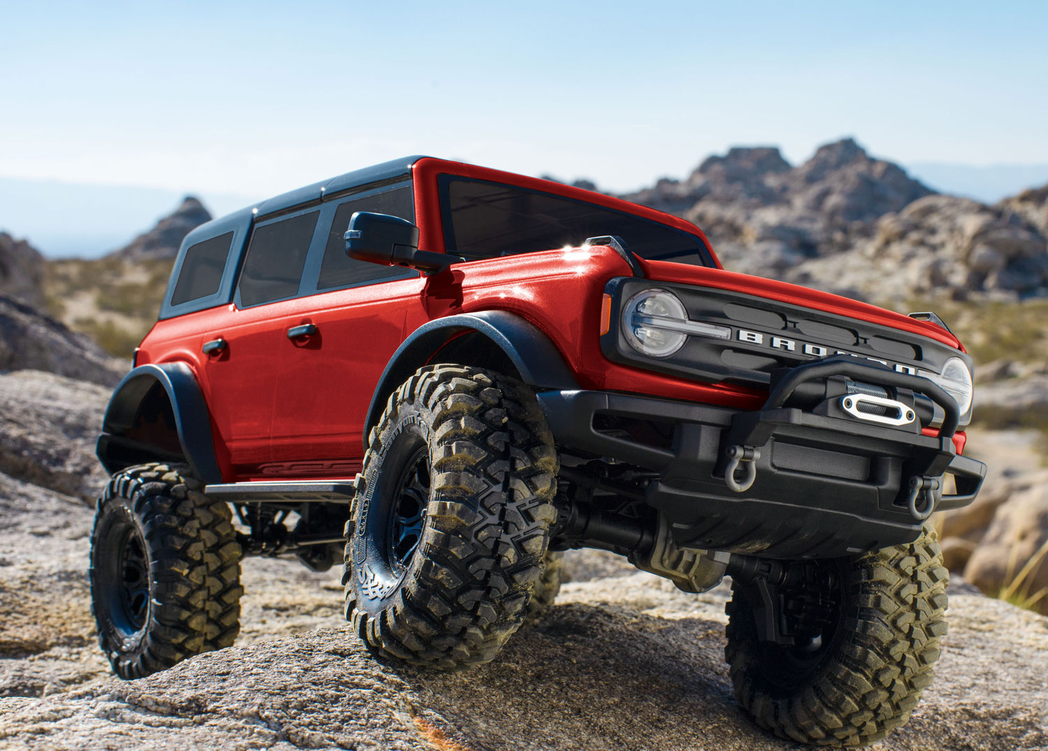 Traxxas TRX-4 Land Rover Defender 1:10 Czerwony Samochód Zdalnie Sterowany Model RC | 82256-4-RED pol_pl_Traxxas-TRX-4-Land-Rover-Defender-1-10-Czerwony-Samochod-Zdalnie-Sterowany-Model-RC-82256-4-RED-1014950_29