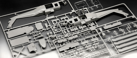 UH-60 Transport Helicopter 1:72 | 04976 REVELL