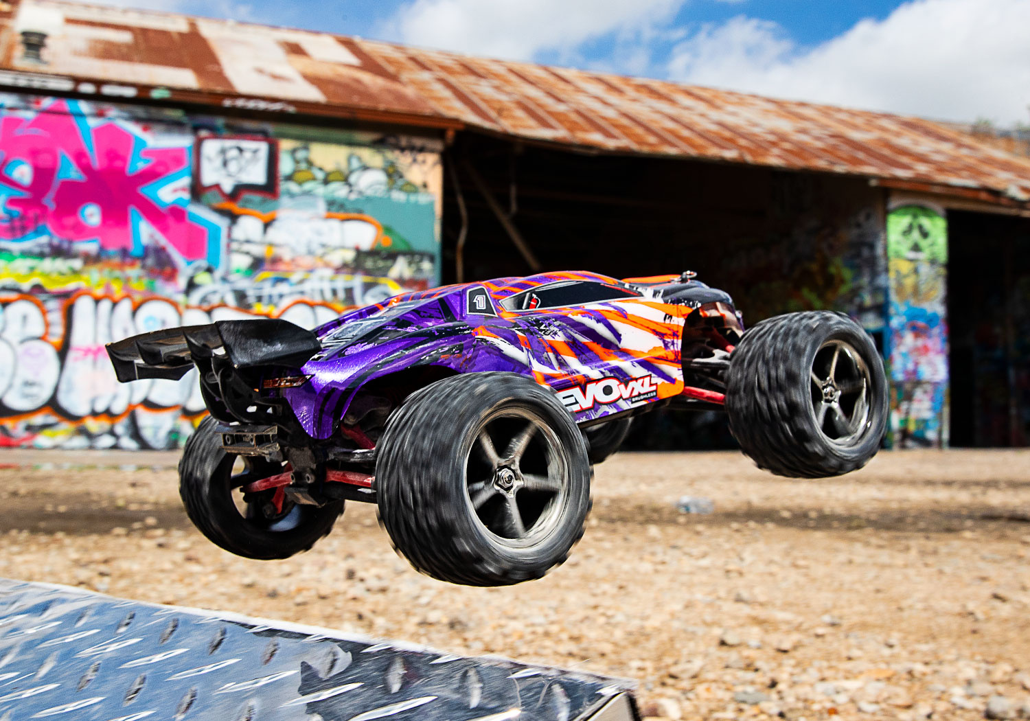 Traxxas E-Revo VXL 1:16 4WD Purpurowy Samochód Zdalnie Sterowany Model RC | 71076-8-PRPL pol_pl_Traxxas-E-Revo-1-16-4WD-Czerwony-Samochod-Zdalnie-Sterowany-Model-RC-71054-8-RED-1017432_26