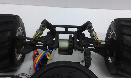 Specjalistyczna platforma jeżdżąca RC (1:5)