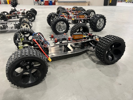 Specjalistyczna platforma jeżdżąca RC (1:5)