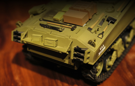 Czołg Zdalnie Sterowany U.S. Medium Tank M4A3 Sherman 1:16 RTR 2,4Ghz Model RC | 3898-1B HENG LONG