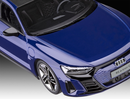AUDI RS E-TRON GT (Model Set) 1:24 | 67698 REVELL