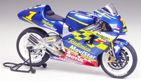 Telefonica MoviStar Suzuki RGZ '01 1:12 | Tamiya 14089