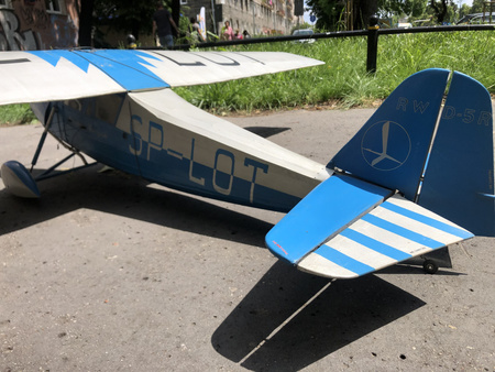 RWD-5R model spalinowy (1750mm)