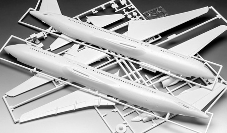 Boeing 767-300ER British Airways 1:144 | 03862 REVELL
