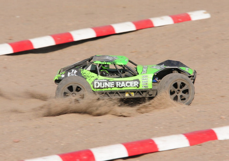 Samochód Zdalnie Sterowany Dune Racer 1/10 4WD Zielony | BS218T-G BSD RACING