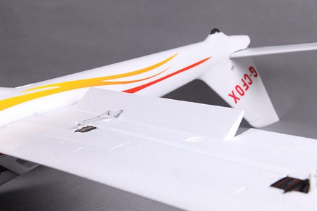 Fox 2300 ARF Motoszybowiec Samolot Zdalnie Sterowany Model RC 2300mm | 4ST19900 FMS