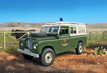 Land Rover Series III | Italeri 6542