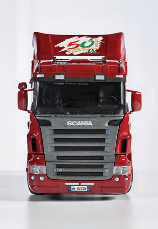 Scania R620 50th Anniversary | Italeri 3875
