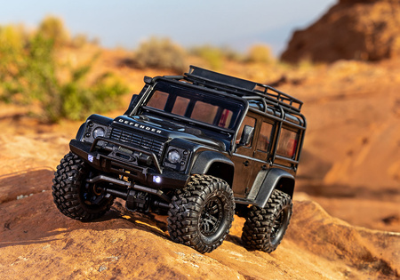 TRX-4M Land Rover Defender 1:18 Czarny | 97054-1 TRAXXAS