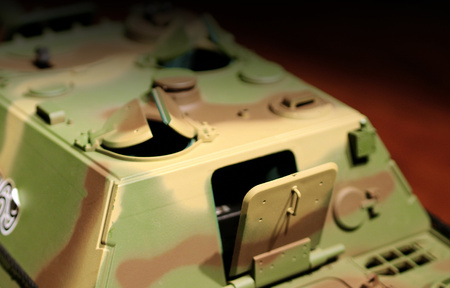 Czołg Zdalnie Sterowany German Jagdpanther Niszczyciel Czołgów 1:16 RTR 2,4Ghz Model RC | 3869-1B HENG LONG