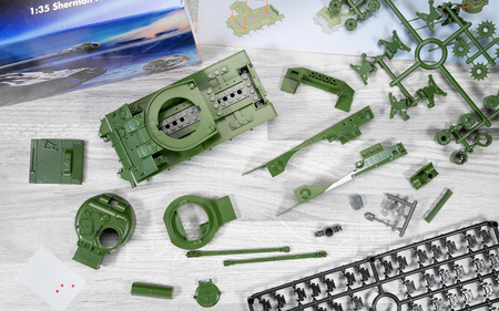 QUICKBUILD 1:35 Sherman Firefly Czołg z Klocków | J6042 AIRFIX