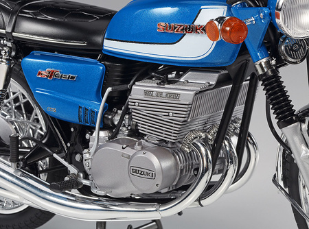 Suzuki GT380 1:12 | 21505 HASEGAWA