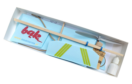 BĄK - samolot z napędem gumowym