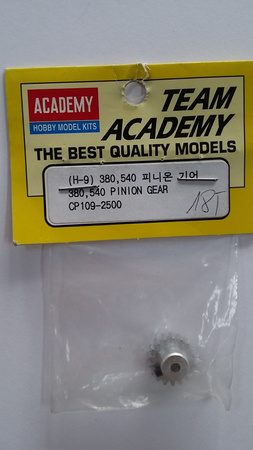 Zębatka atakująca 18T - Academy CP109-2500 (H-9)