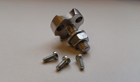 Odwrócony montaż do silników bezszczotkowych