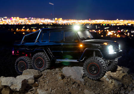 Traxxas TRX-6 Mercedes-Benz G 63 AMG 6X6 1:10 Czarny Model RC Samochód Zdalnie Sterowany | 88296-4-BLK