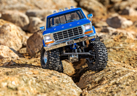 TRX-4M 1979 Ford F-150 1:18 (niebieski) | 97044-1-BLUE TRAXXAS