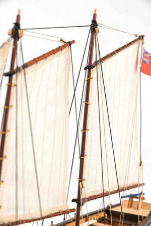 Szalupa HMS Endeavour 1:50 | 19005 ARTESANIA LATINA