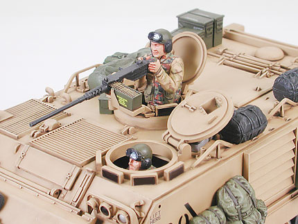 US M113A2 Armored Personnel Carrier Desert Version 1:35 | Tamiya 35265
