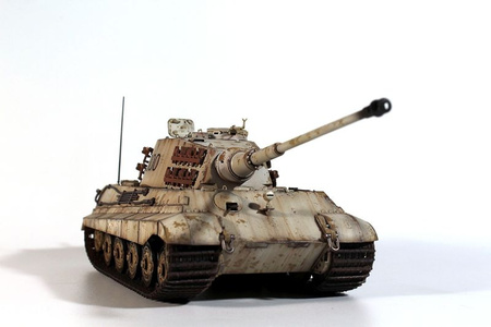 Pz.Kpfw.VI Ausf.B Konigstiger with Henschel Turret (100% new molds) 1:35 | ICM 35363