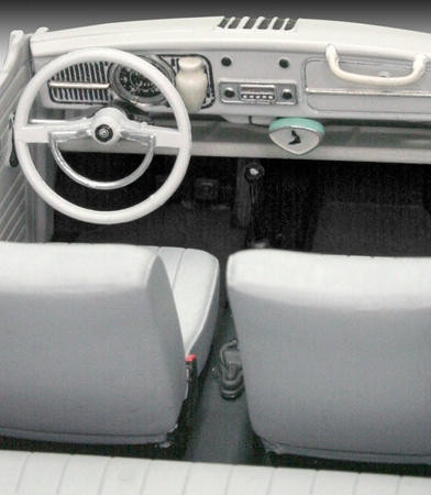 Volkswagen Beetle Limousine 1968 (model set) 1:24 | 67083 REVELL