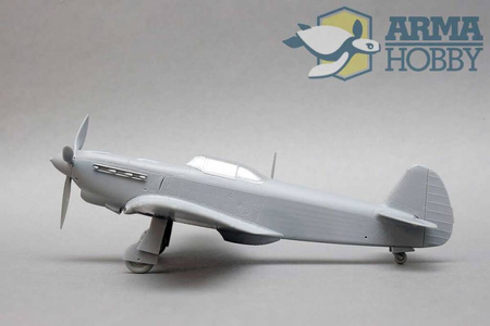 Yakovlev Yak-1B 1:72 | 70027 ARMA HOBBY