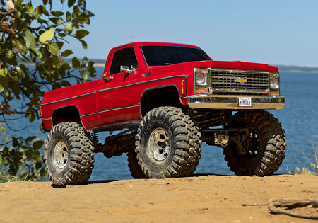 TRX-4 CHEVROLET K10 High Trail Edition 1/10 Czerwony | 92056-4-RED TRAXXAS