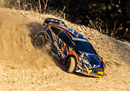 Ford Fiesta ST VXL Rally Car Brushless 1/10 (pomarańczowy) | 74276-4-ORNG TRAXXAS