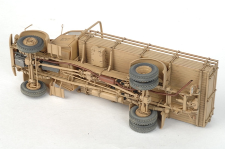 Heavy German Cargo Truck L 4500 S 1:35 | Zvezda 3596