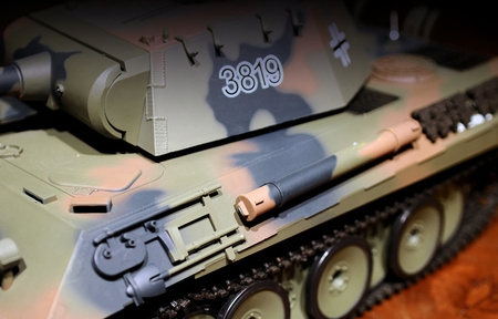 Czołg Zdalnie Sterowany German Panther 1:16 RTR 2,4Ghz Model RC | 3819-1B HENG LONG