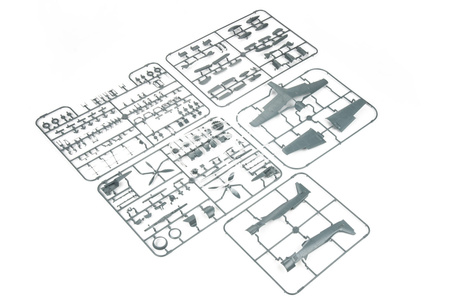 Focke-Wulf Fw 190A-3 light fighter 1:48 | 82141 EDUARD