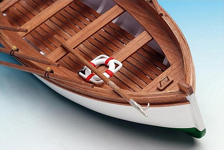 Szalupa J.S.Elcano 1:35 | 19019 ARTESANIA LATINA