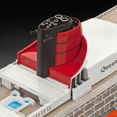 Queen Mary 2 (Ocean Liner) 1:700 | 05231 REVELL