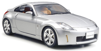 Nissan 350Z Track 1:24 | Tamiya 24254