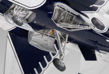 Lockheed Martin F-16C [Block 32/52] Thunderbirds 1:48 | Tamiya 61102