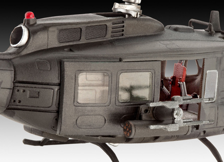 BELL UH-1H GUNSHIP 1:100 | 04983 REVELL