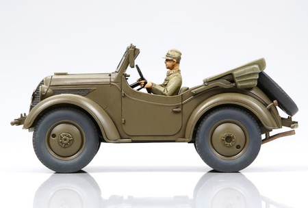 Japanese 4x4 Light Vehicle Type 95 Kurogane 1:48 | Tamiya 32558