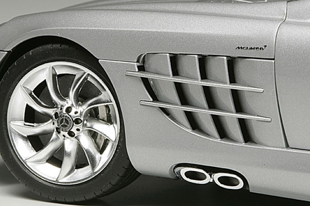 Mercedes-Benz SLR McLaren 1:24 | 24290 TAMIYA