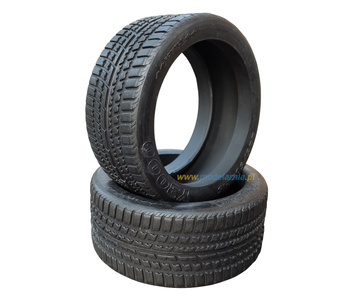 Opony 1:8 Buggy (2szt.) - 54240 CARSON