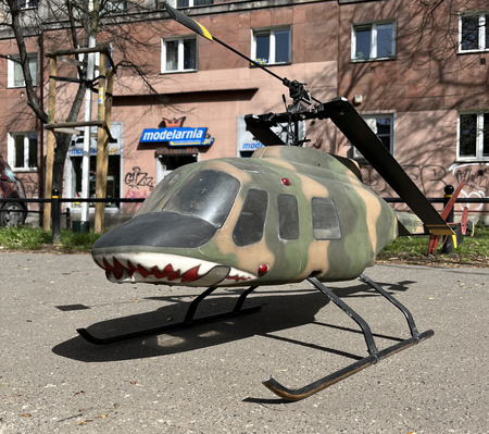 Helikopter spalinowy bojowy (1350mm)