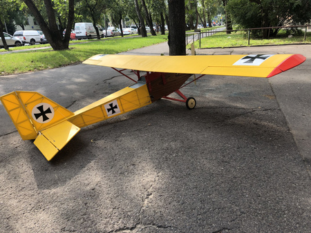 Fokker model spalinowy (2550mm)