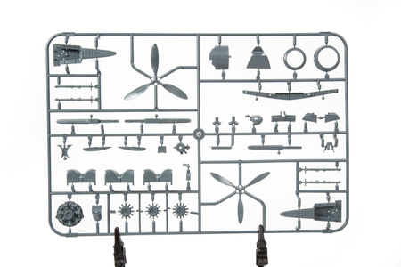 Focke-Wulf Fw 190A-3 light fighter 1:48 | 82141 EDUARD