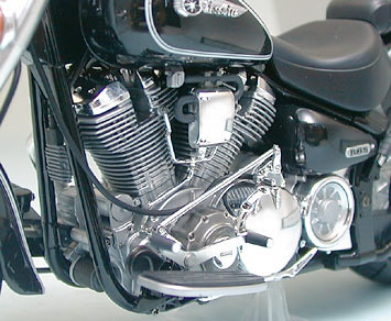 Yamaha XV1600 Roadstar 1:12 | Tamiya 14080