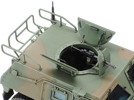 Japan Ground Self Defense Force Light Armored Vehicle 1:35 | 35368 Tamiya