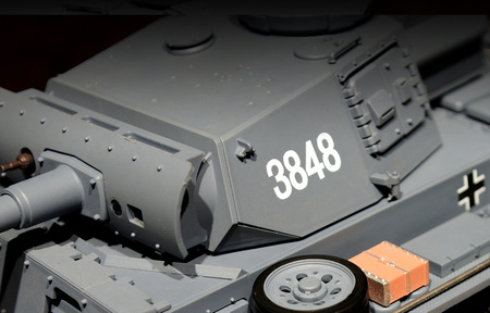 Czołg Zdalnie Sterowany German Panzerkampfwagen III PzKpfw III Ausf.L.SD.KFZ.141-1 1:16 RTR 2,4Ghz Model RC | 3848-1U HENG LONG