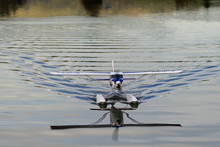 Samolot Kingfisher 1400mm ARF (3 rodzaje podwozia) | 4ST18084-A FMS