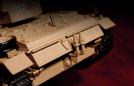 Czołg Zdalnie Sterowany German Tauch Panzer III Ausf.H 1:16 RTR 2,4Ghz Model RC | 3849-1U HENG LONG
