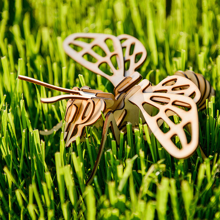 Little Story Drewniane Puzzle Model 3D Pszczoła 20x24x8cm | D001